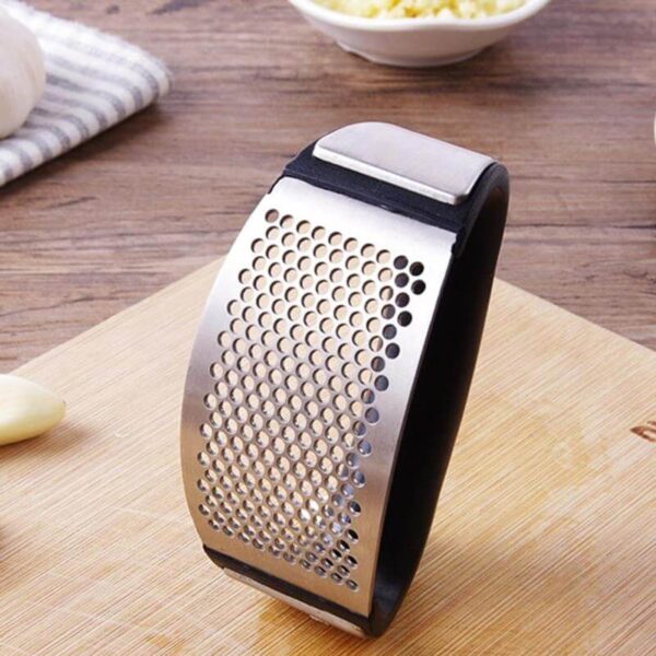 Stainless Steel Garlic Press Manual Garlic Mincer Chopper Tool